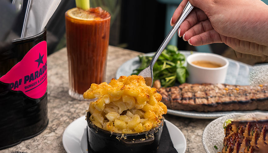 Mac n cheese at paradiso burger restaurant